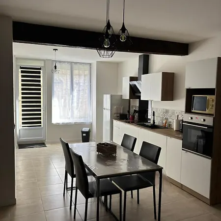 Très Bel Rénové Apartamento
